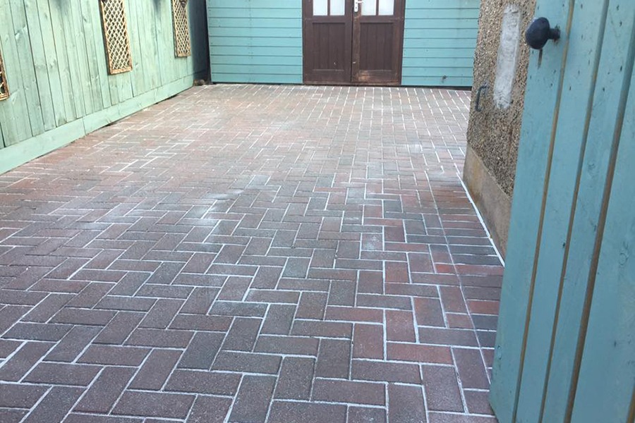 Driveway Cleaning in Prestwick, South Ayrshire